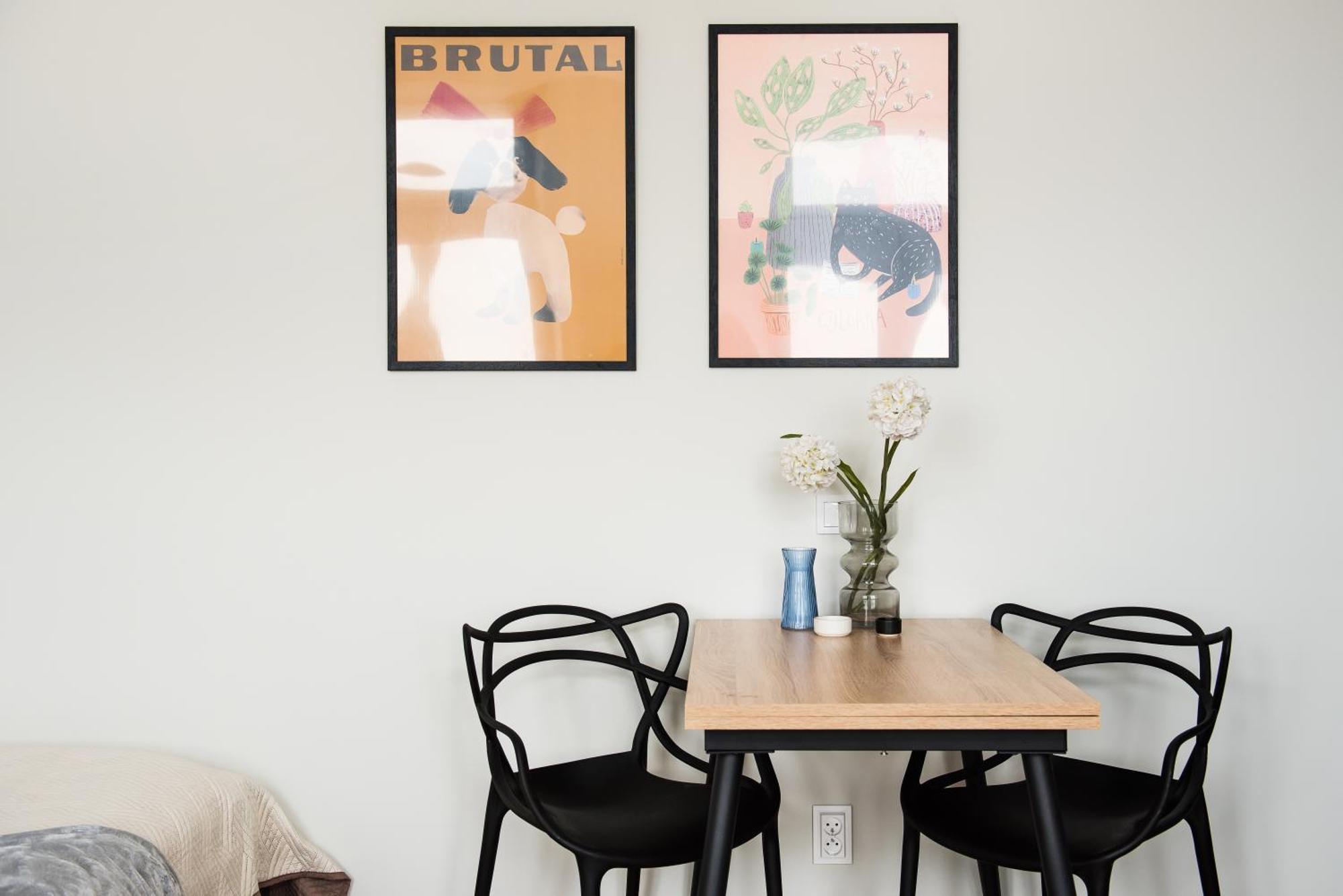 Azure Haven Old Town Apartment